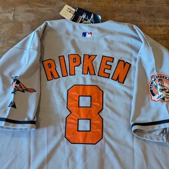 Cal Ripken Jr. Baltimore Orioles Grey Jersey Retirement Patch Majestic Shirt Top - Picture 6 of 6